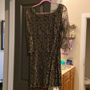 Shiny gold Lacey floral mid length dress